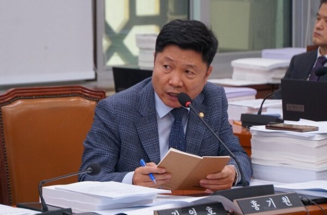 홍기원 의원, 미군기지 백린 사고 ‘정보 깜깜이’ 질타…